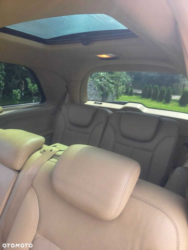 Mercedes-Benz GL 320 CDI - 15