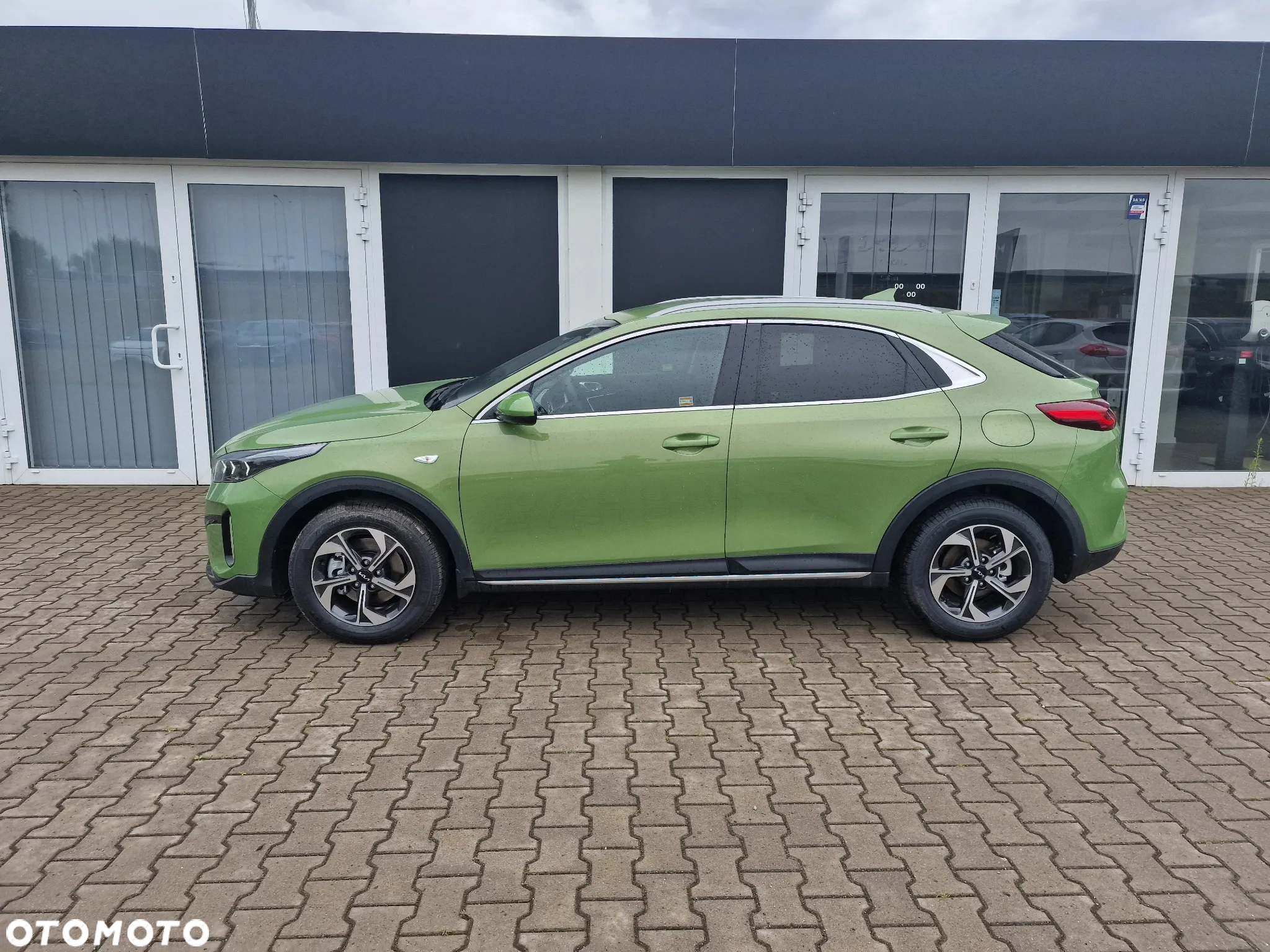 Kia XCeed 1.5 T-GDI M - 3