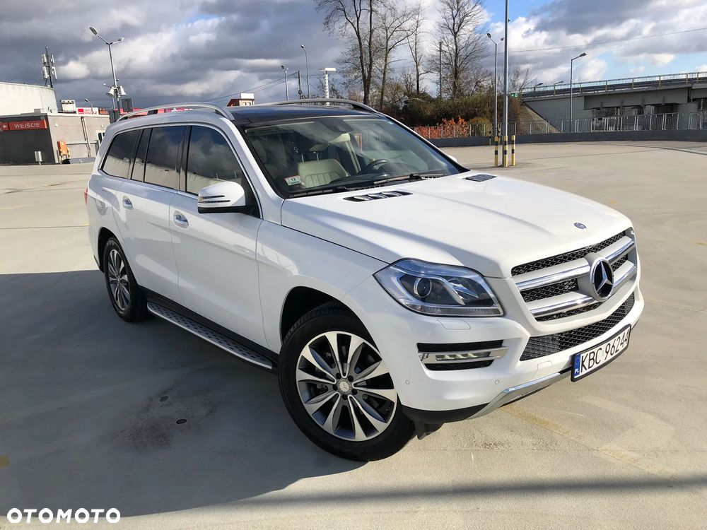 Mercedes-Benz GL 400 4Matic 7G-TRONIC - 1