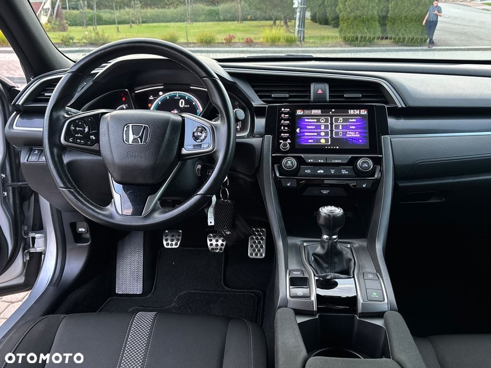 Honda Civic 1.0 i-VTEC Turbo Executive Sport Line - 12