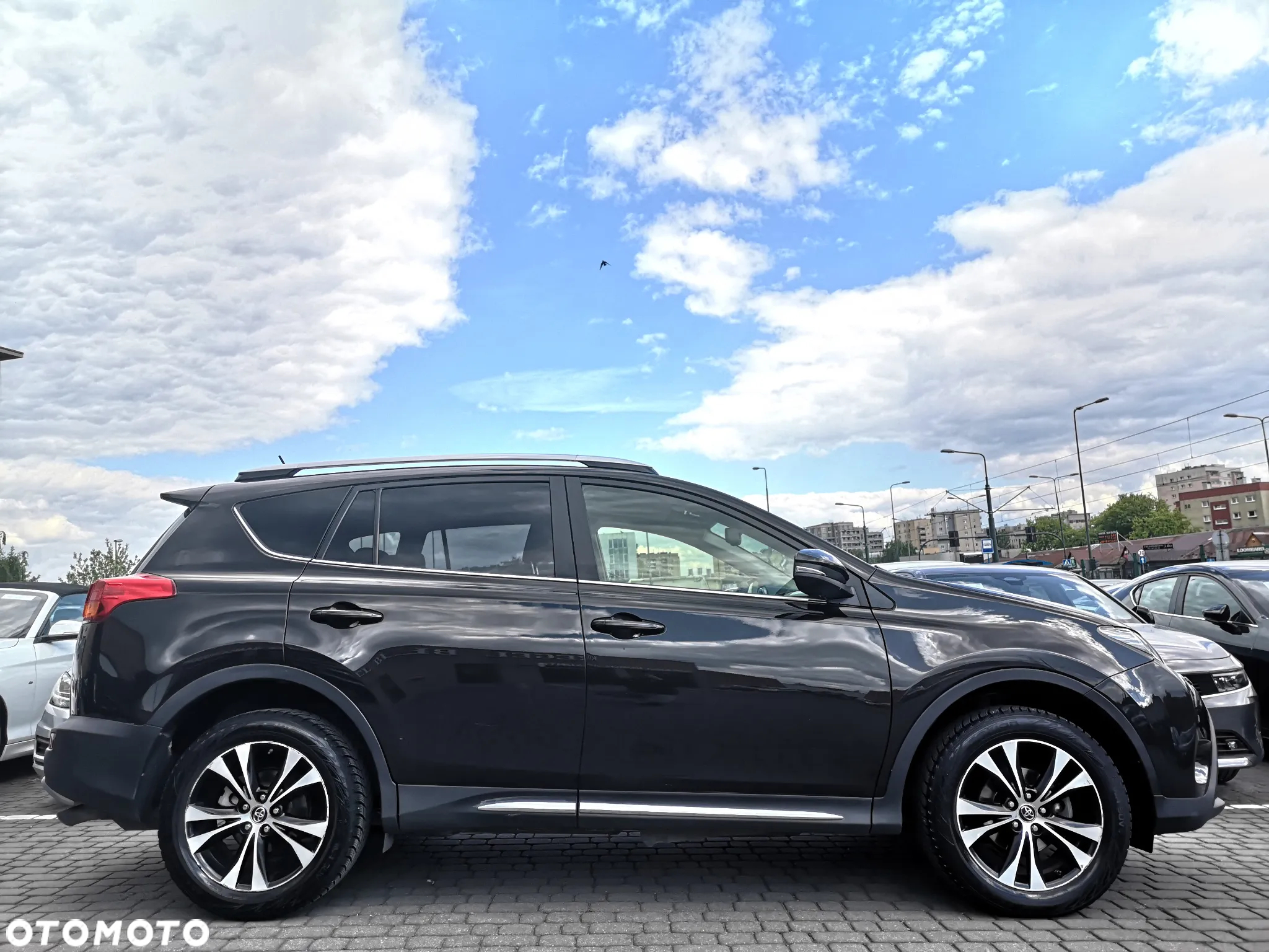 Toyota RAV4 2.0 D-4D Premium - 5