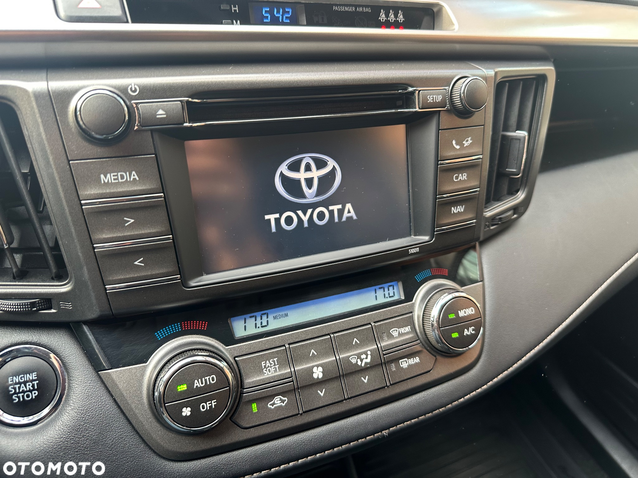 Toyota RAV4 - 17