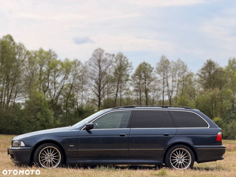 BMW Seria 5 - 12