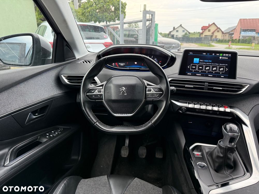 Peugeot 3008 - 10