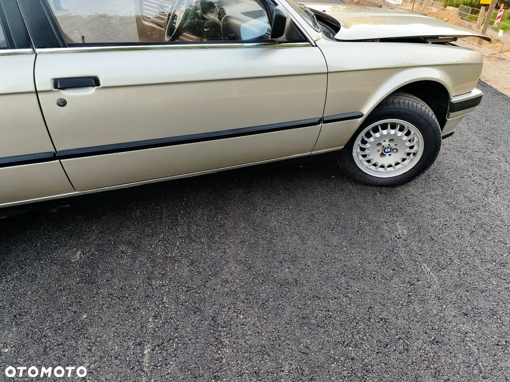 BMW Seria 3 - 8
