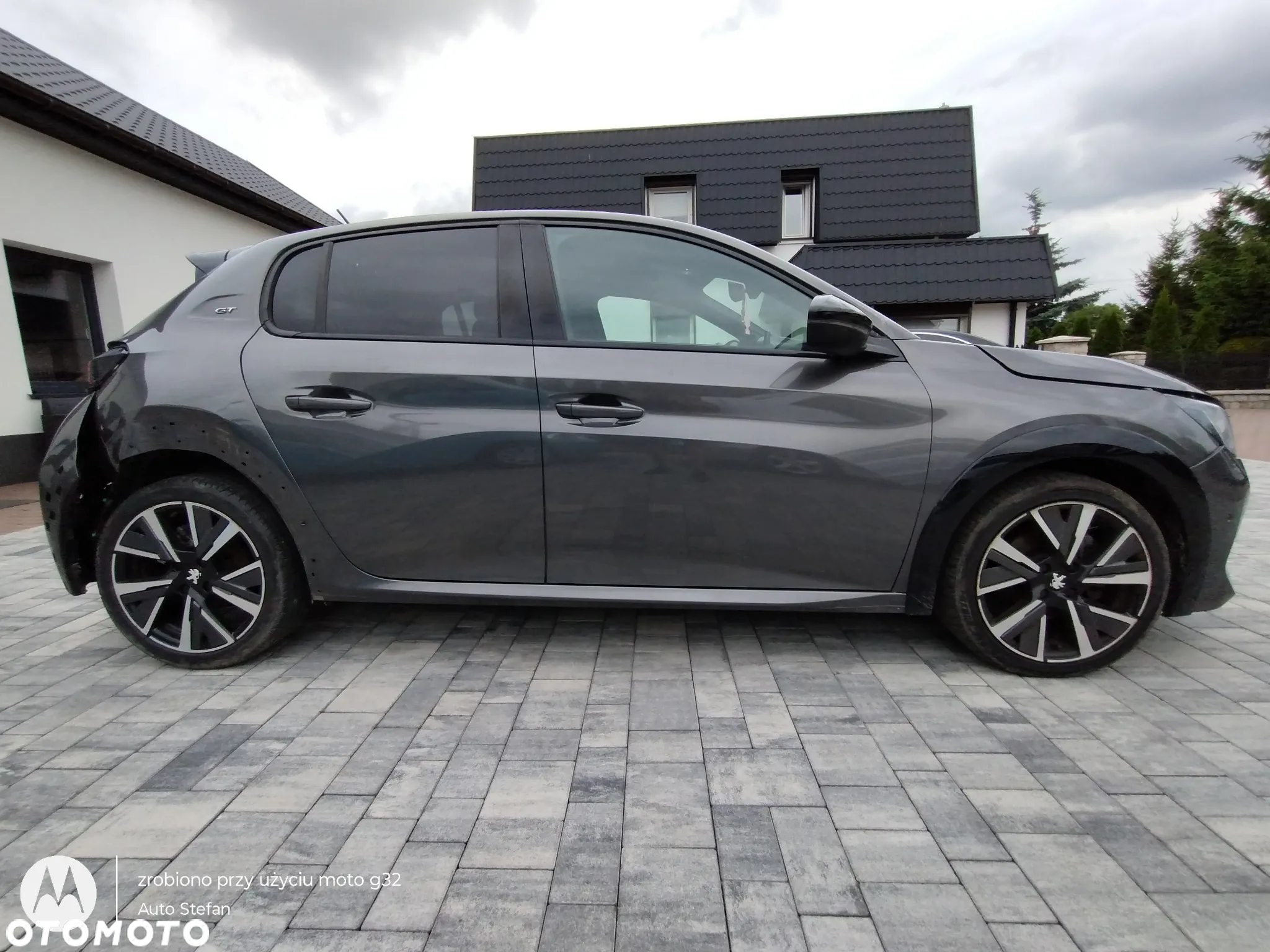Peugeot 208 PureTech 100 EAT8 GT Pack - 8