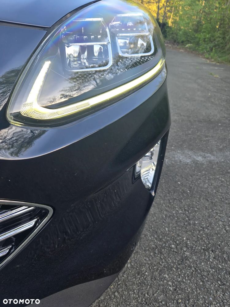 Ford Kuga 2.5 Duratec FHEV 4x4 TITANIUM - 5
