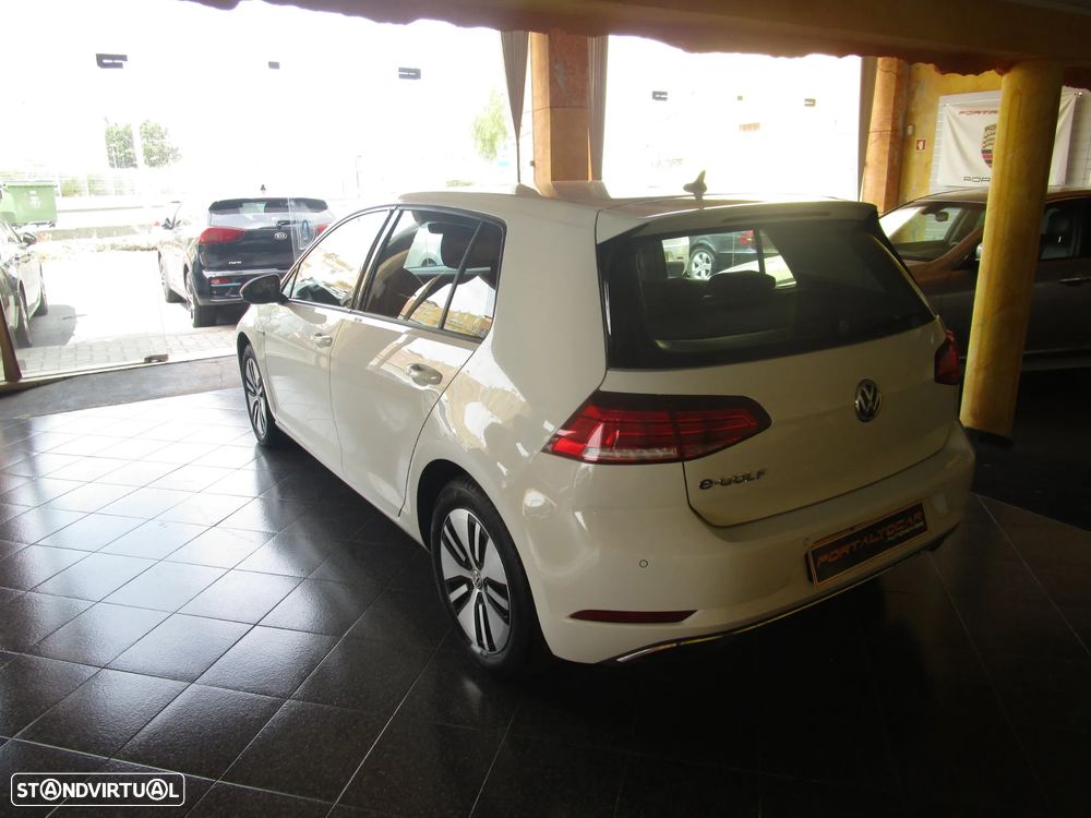 VW e-Golf AC/DC - 4