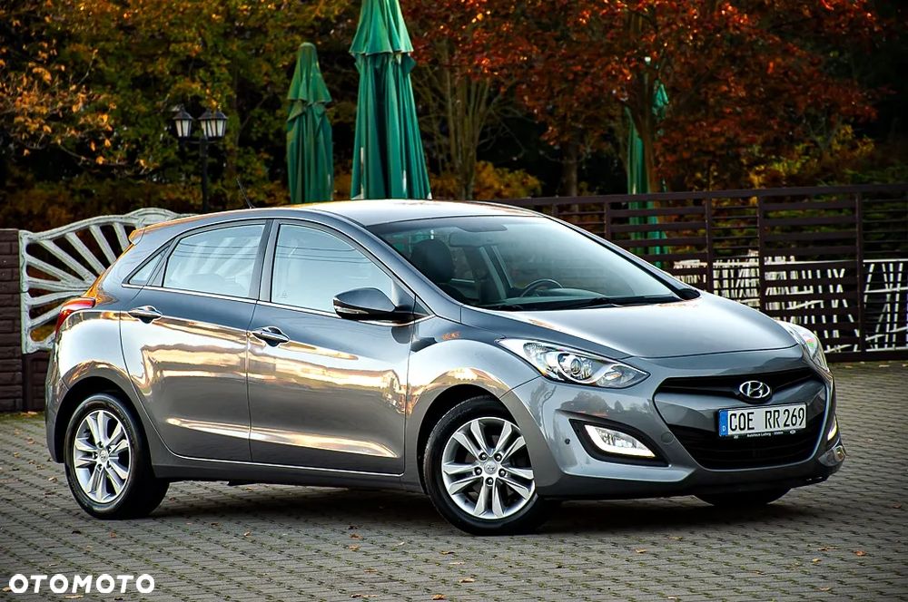 Hyundai i30 1.6 CRDi Premium - 4