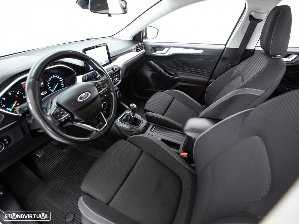 Ford Focus SW - 7