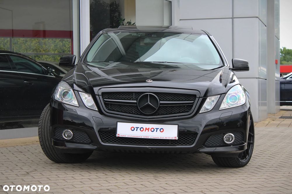 Mercedes-Benz Klasa E 350 4Matic Avantgarde Sport Edition - 9