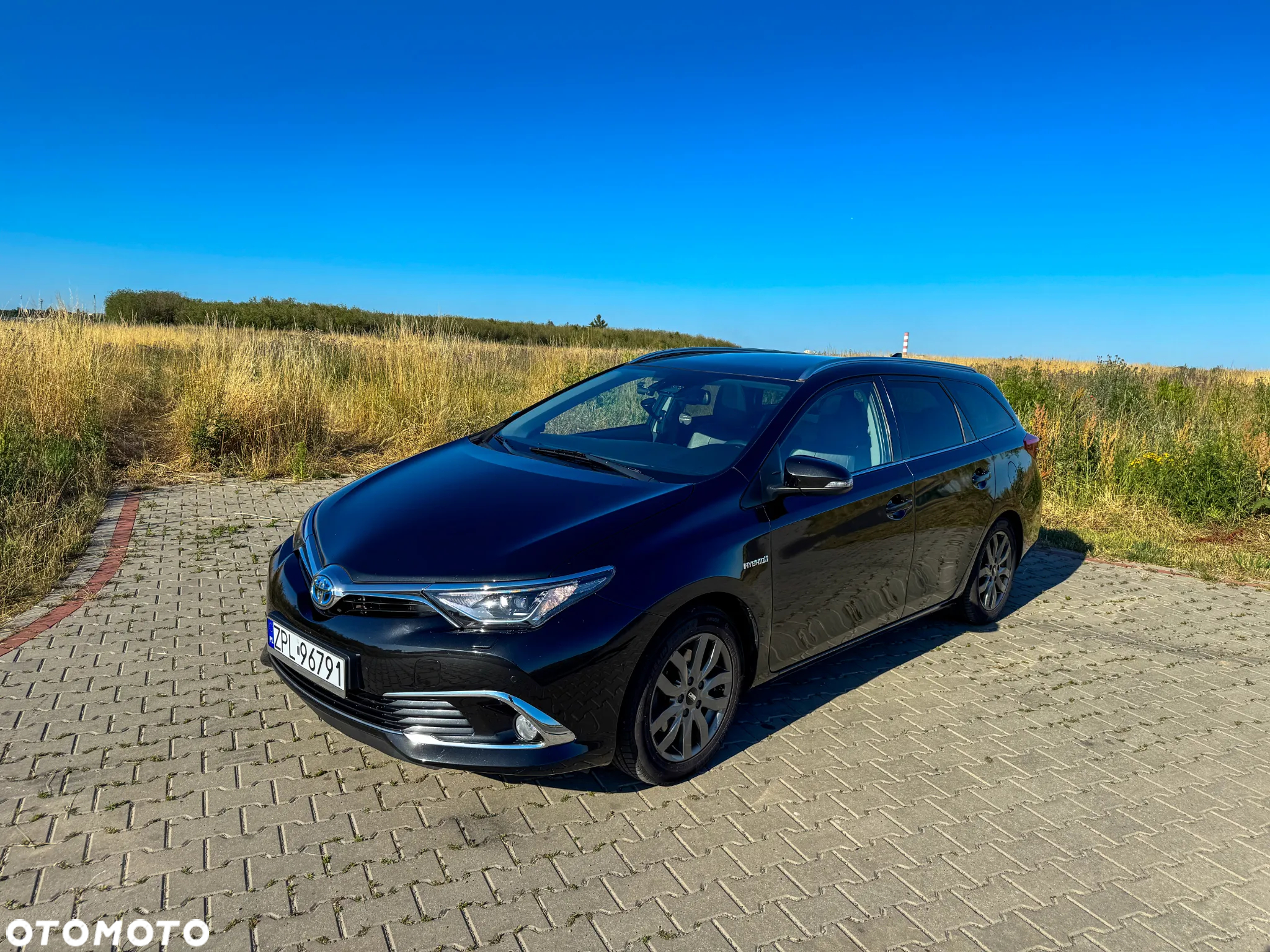 Toyota Auris Hybrid 135 Prestige - 3
