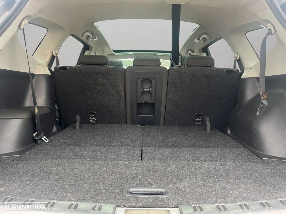 Nissan Qashqai +2 1.5 dCi Tekna Premium 17 - 14