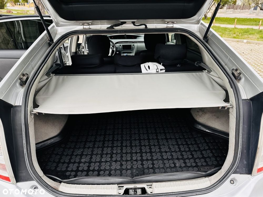 Toyota Prius 1.5 VVT-i Prestige - 5