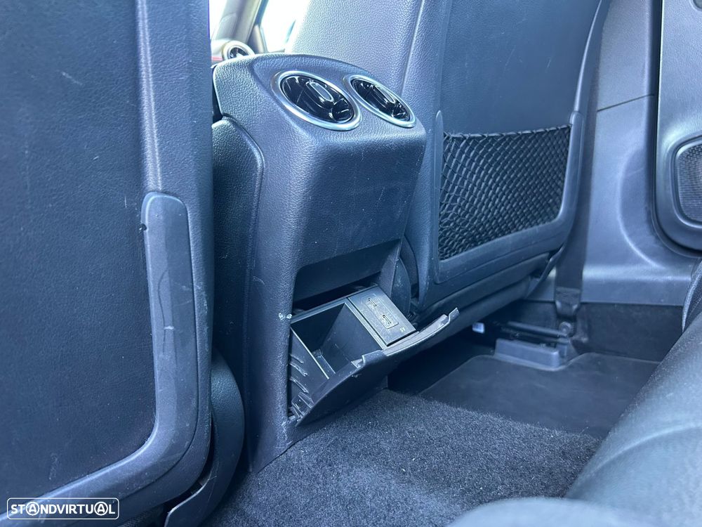 Mercedes-Benz A 180 d AMG Line Aut. - 47