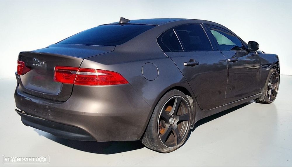 Jaguar XE 2.0 Diesel 2.0 D – 163 cv 2015 PARA PEÇAS - 2