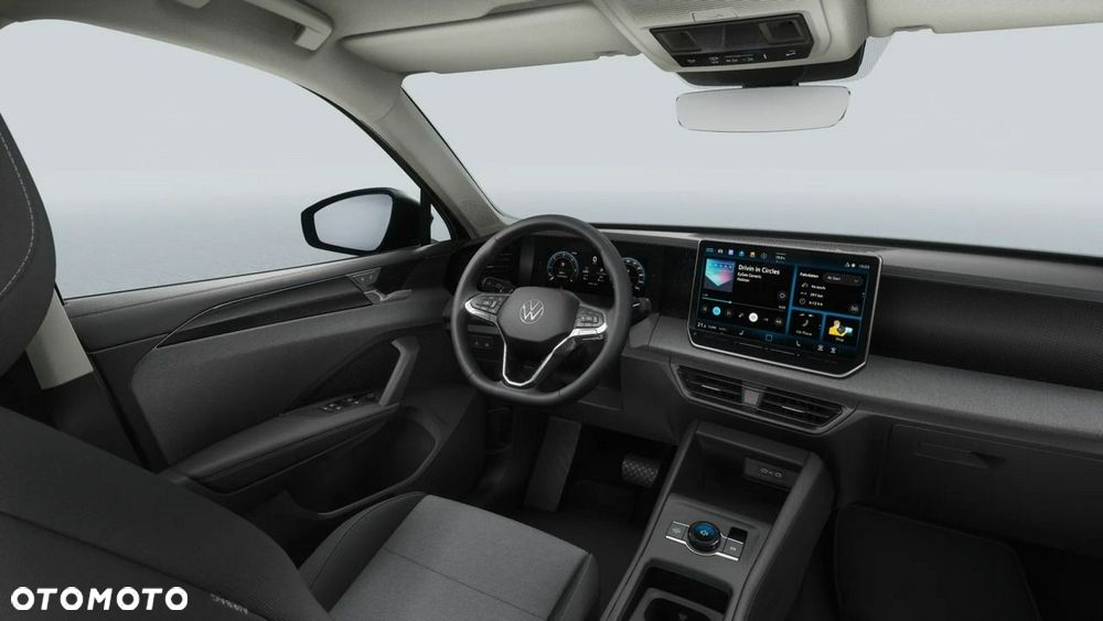 Volkswagen Tiguan - 12