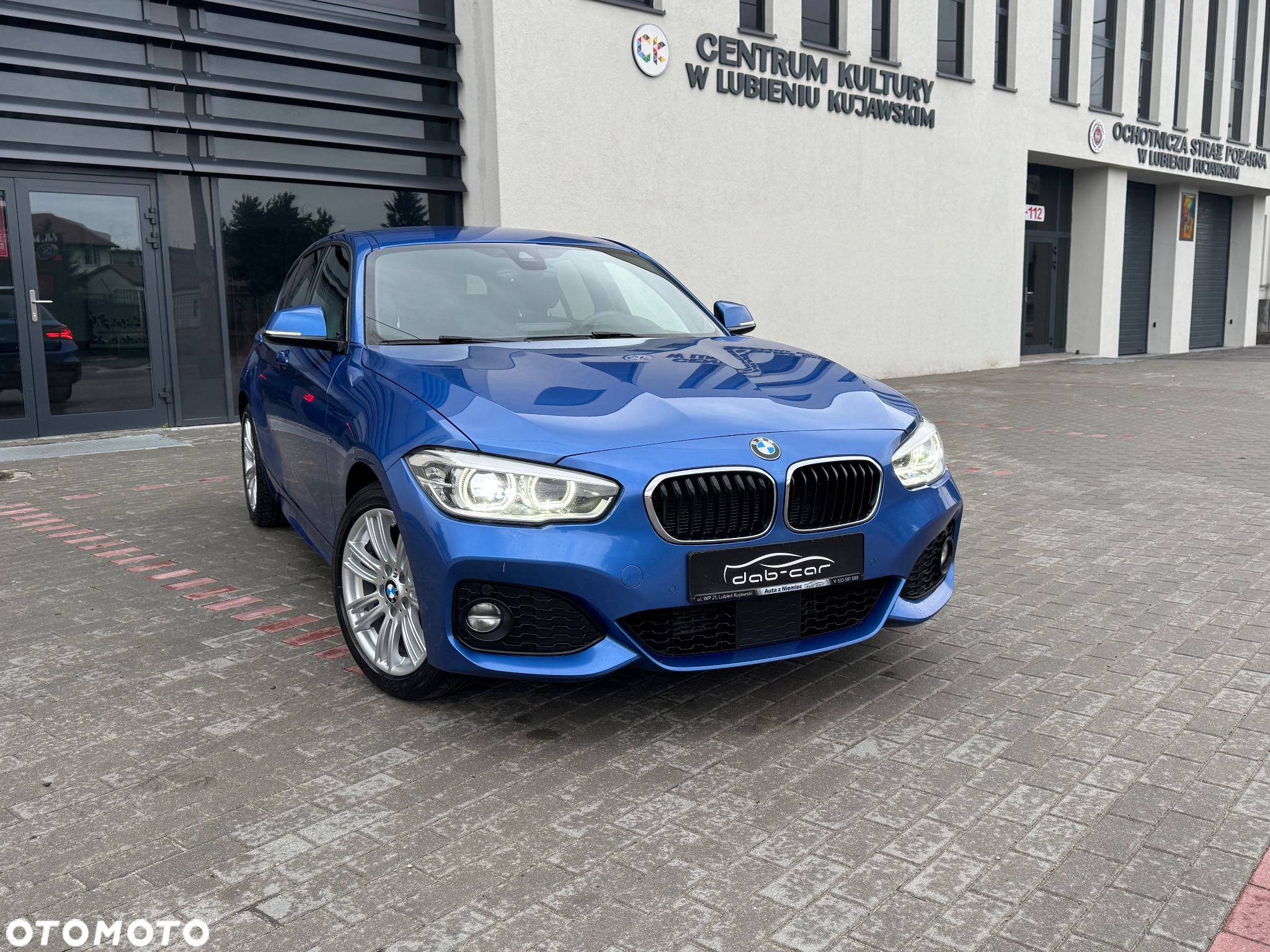 BMW Seria 1 120d xDrive M Sport - 13
