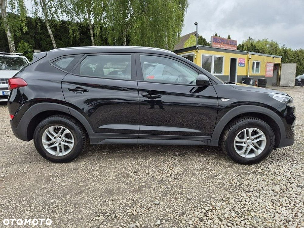 Hyundai Kona - 12