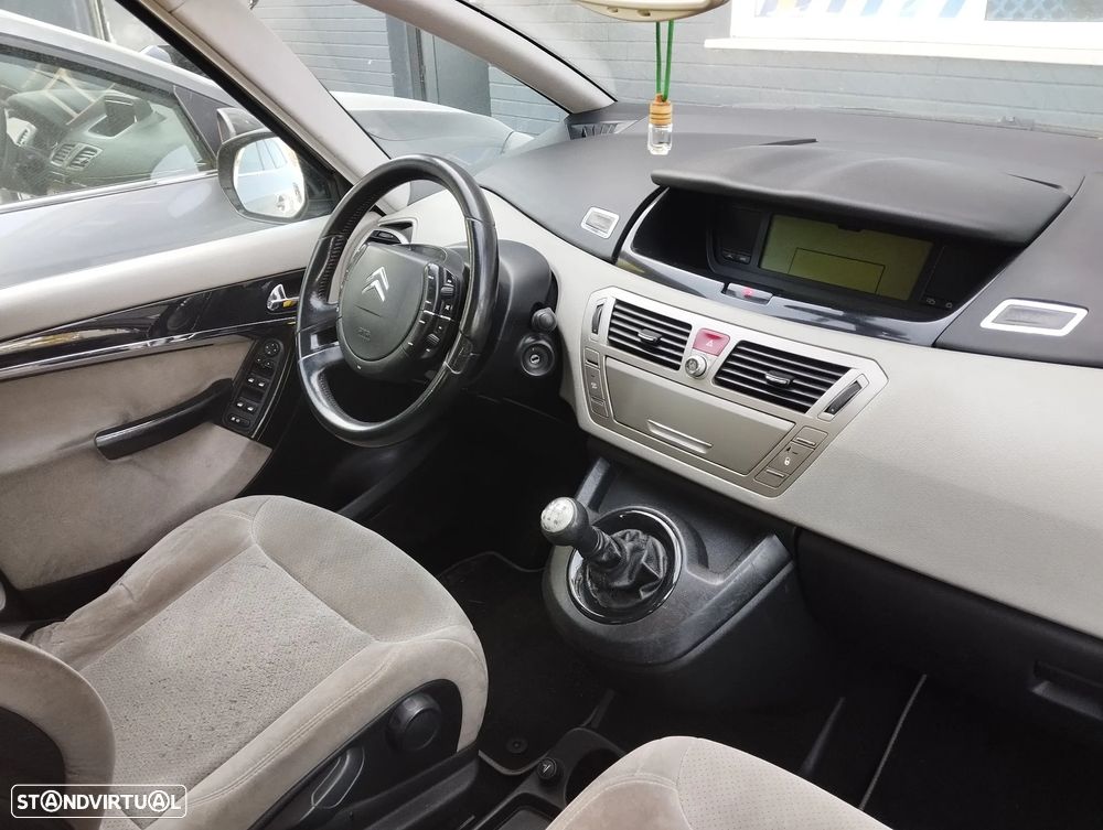 Citroën C4 Grand Picasso - 2