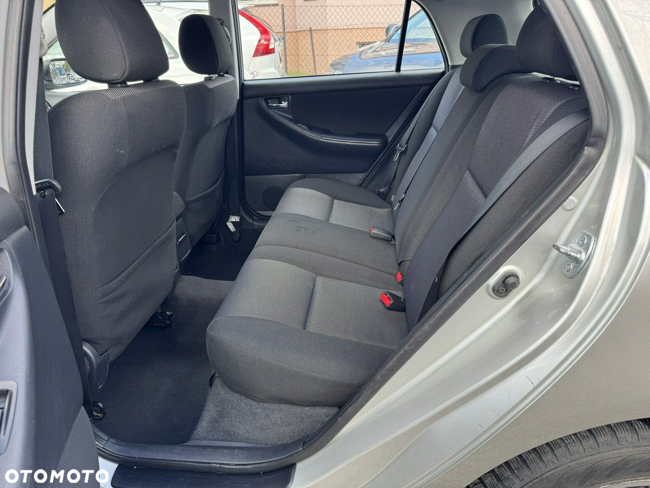 Toyota Corolla - 6
