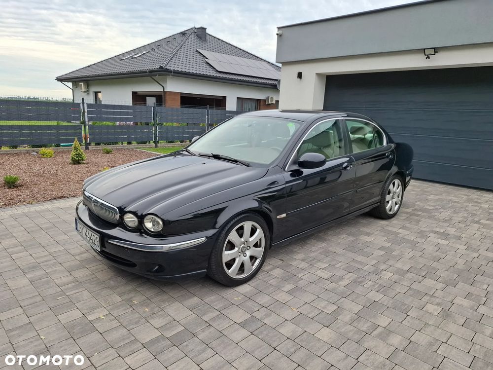Jaguar X-Type 2.5 High - 2