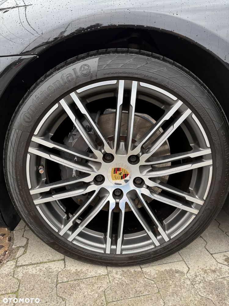 Porsche Panamera PDK Edition - 11
