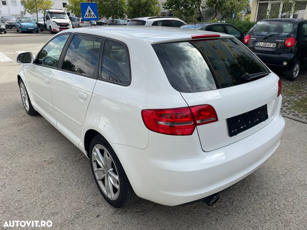 Audi A3 2.0 TDI Sportback Attraction - 4