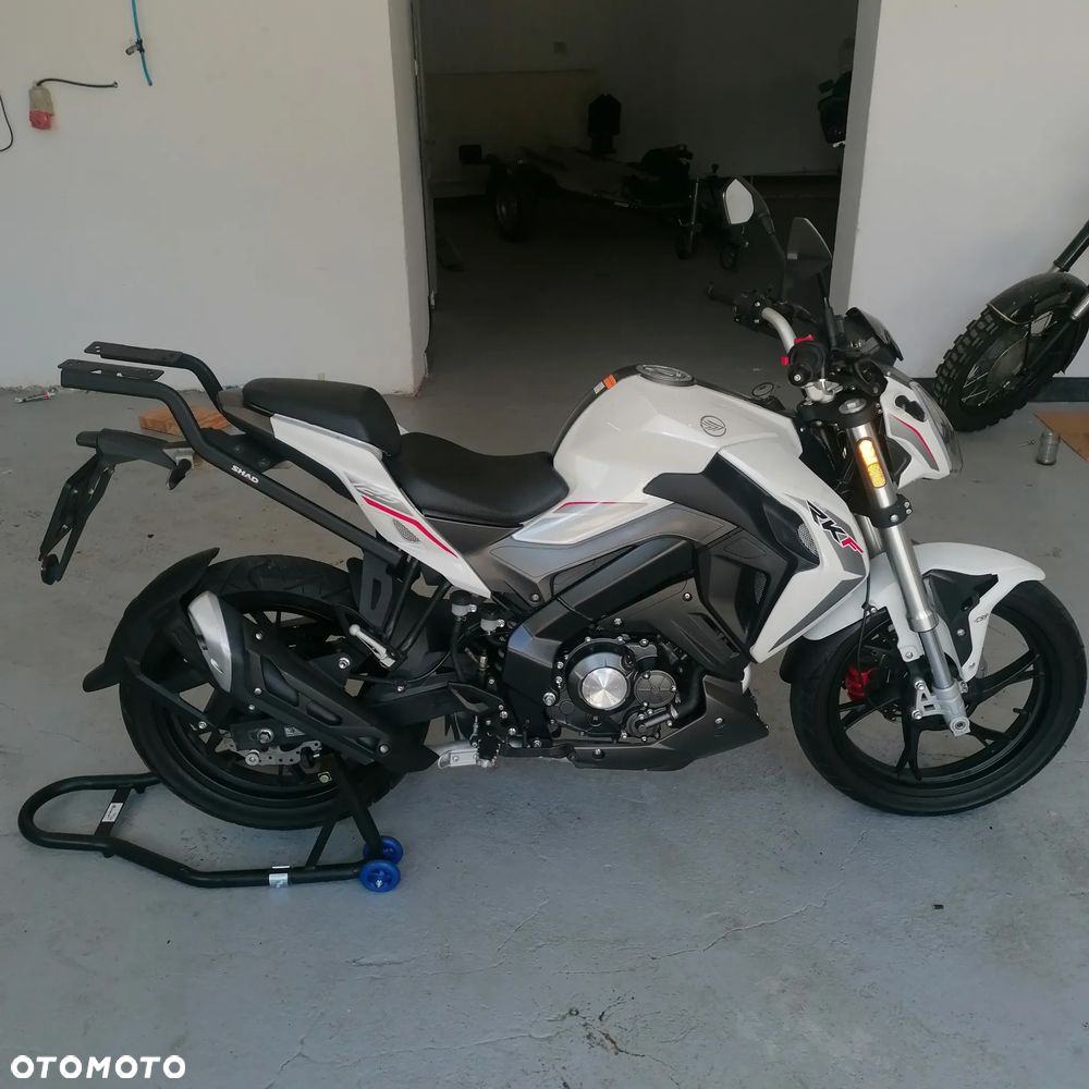 Keeway RKF - 1