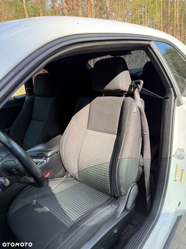 Dodge Challenger - 21