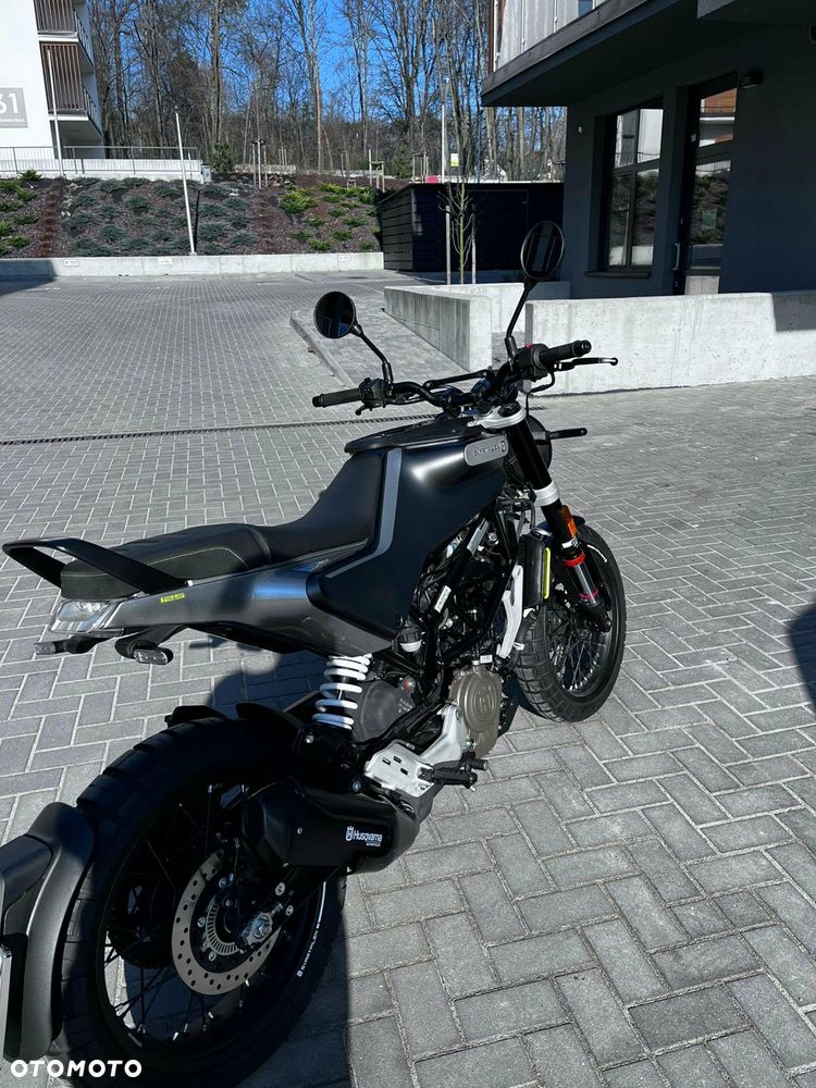 Husqvarna Svartpilen - 4