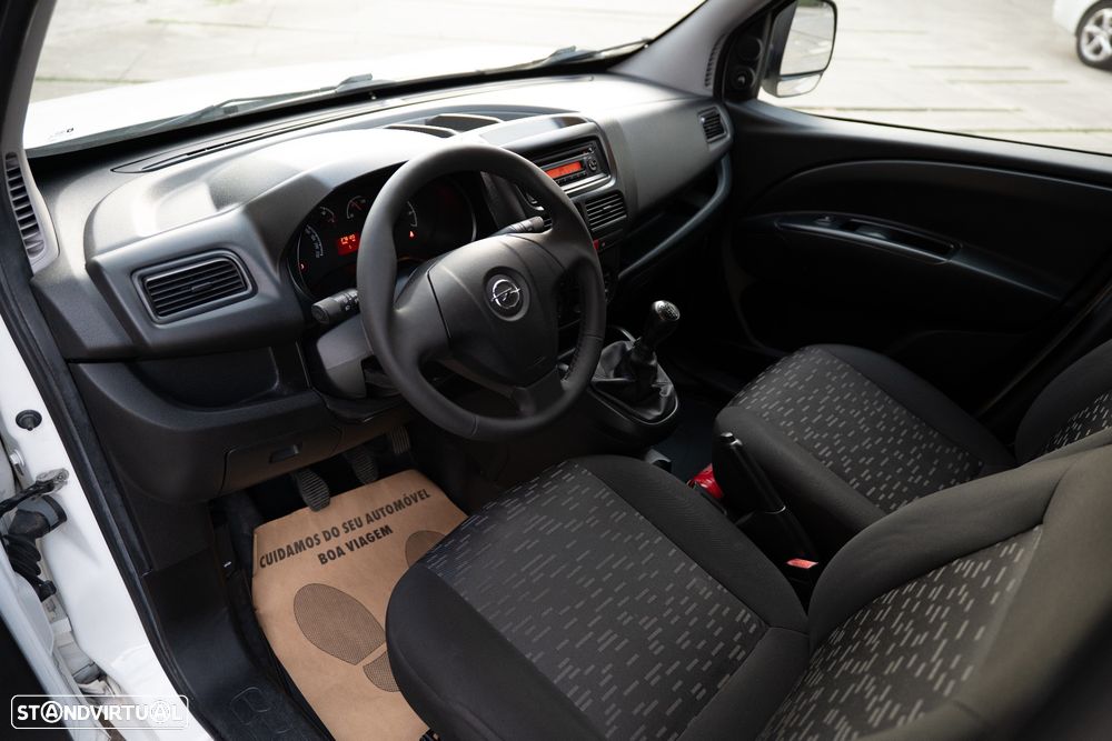 Opel Combo - 8