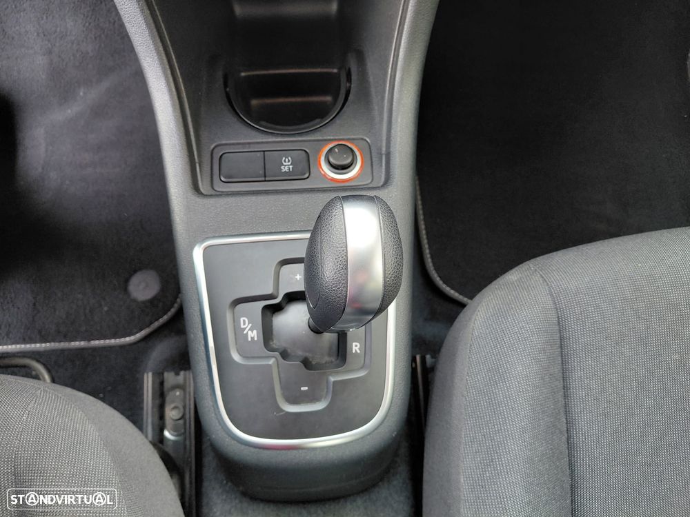VW Up! 1.0 BlueMotion Move Auto - 19