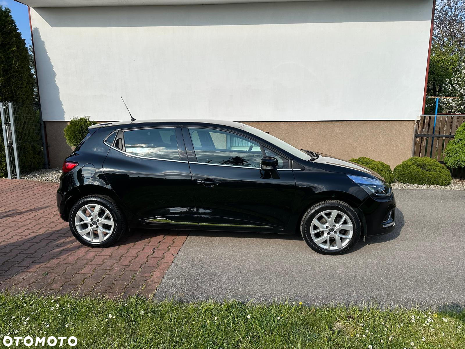 Renault Clio - 9