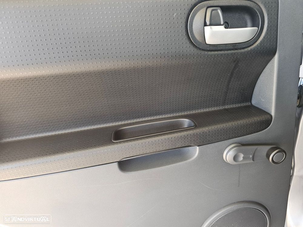 Mitsubishi Colt 1.3 Instyle CA - 10