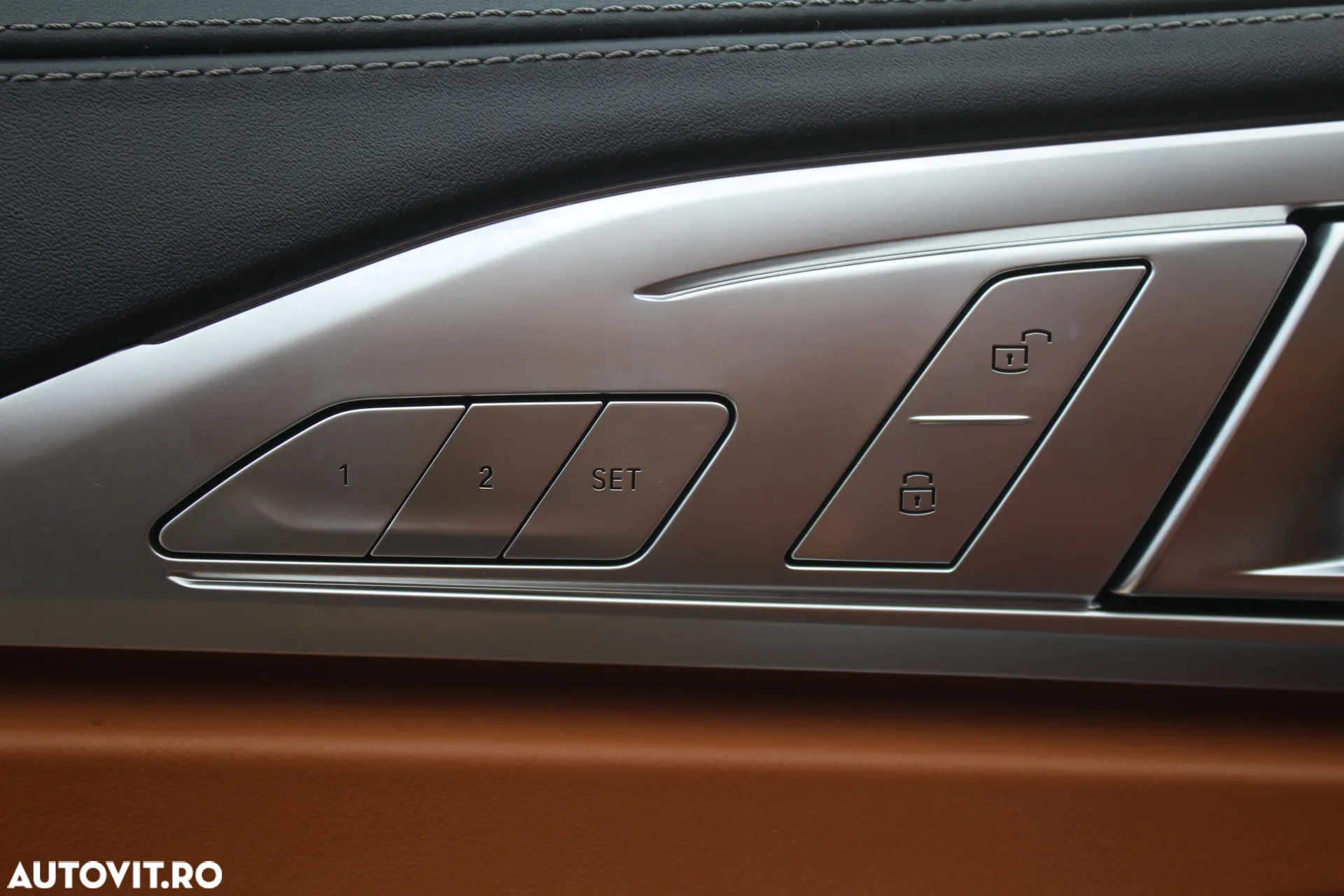 BMW Seria 8 840i xDrive AT - 12