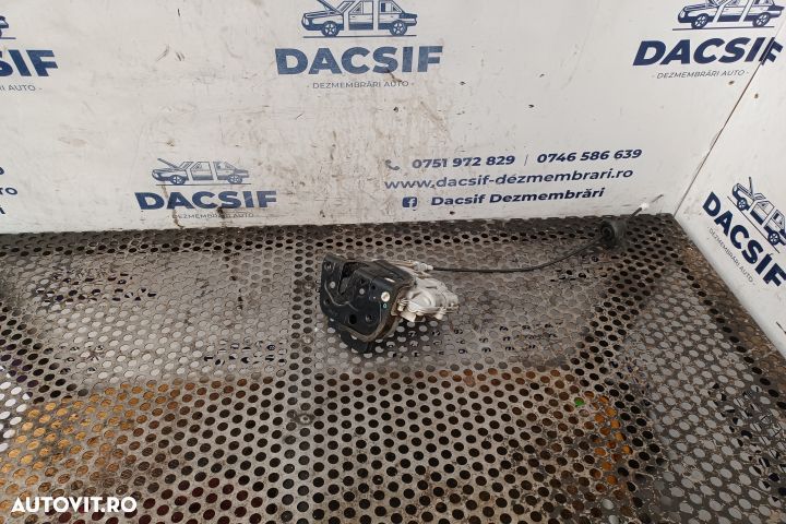 Broasca usa fata dreapta 8E1837016 Audi A4 B7 [2004 - 2008] Avant wag - 1