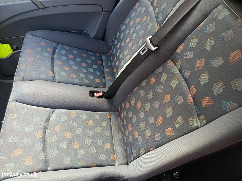 Mercedes-Benz Vito 111 CDi/32 - 11