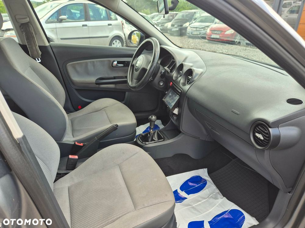 Seat Ibiza 1.4 16V Stylance - 12