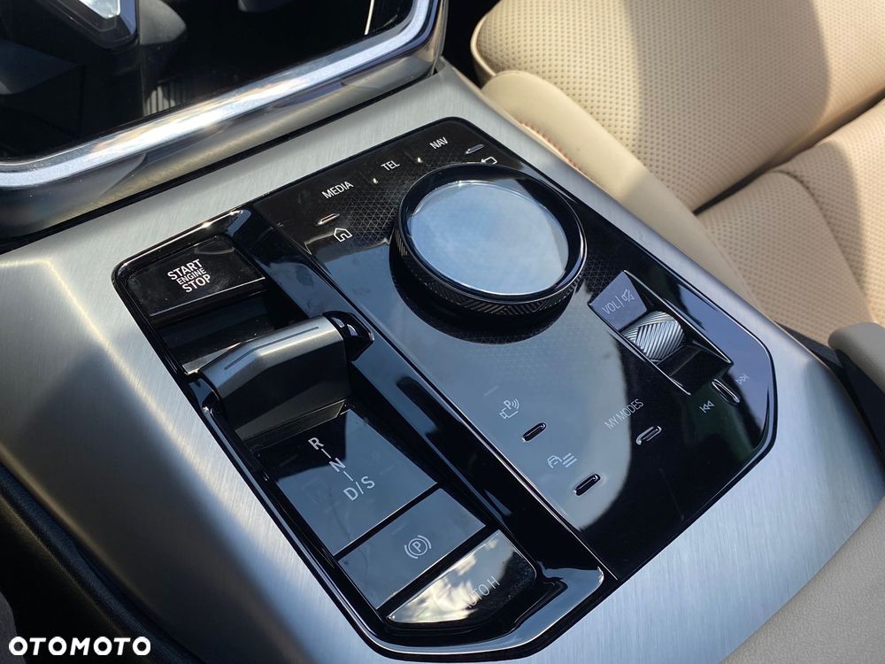 BMW X3 20 xDrive - 26