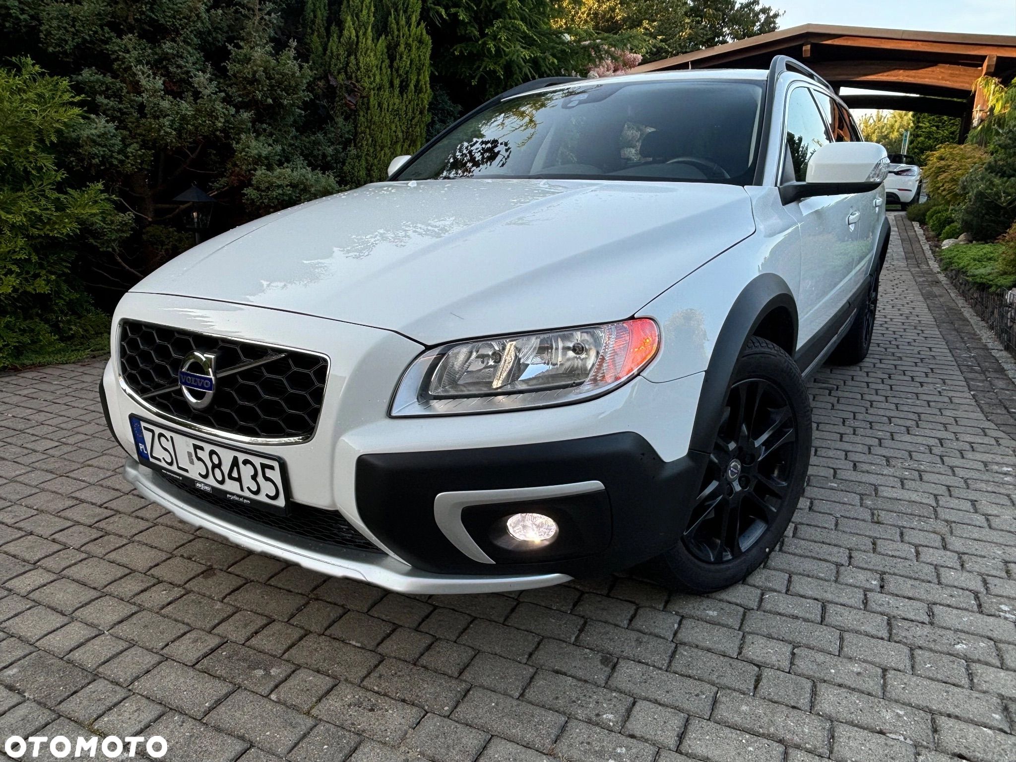 Volvo XC 70 - 1