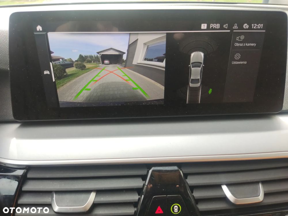 BMW Seria 5 520i mHEV Business Edition sport - 3