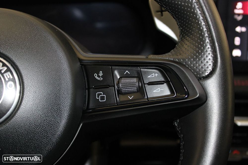 Alfa Romeo Tonale 1.3 Plug-In Hybrid Veloce e-AWD - 13