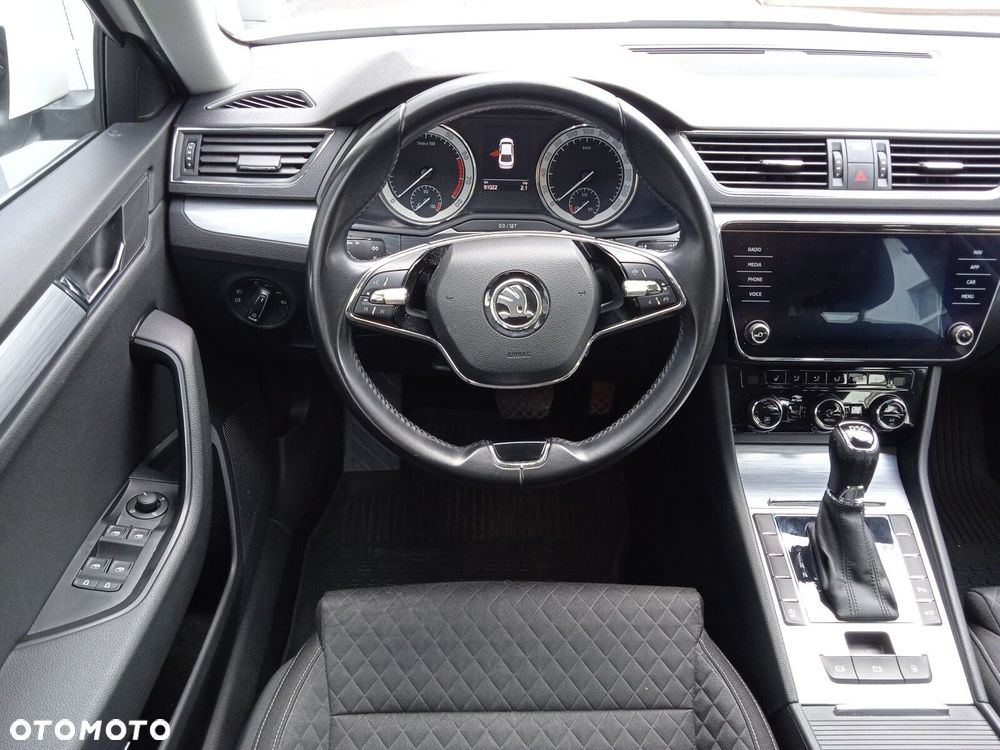 Skoda Superb 1.5 TSI Ambition DSG - 10