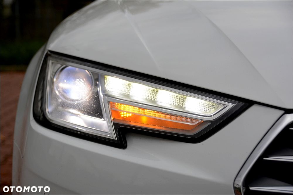 Audi A4 Avant 2.0 TFSI ultra Sport S tronic - 37