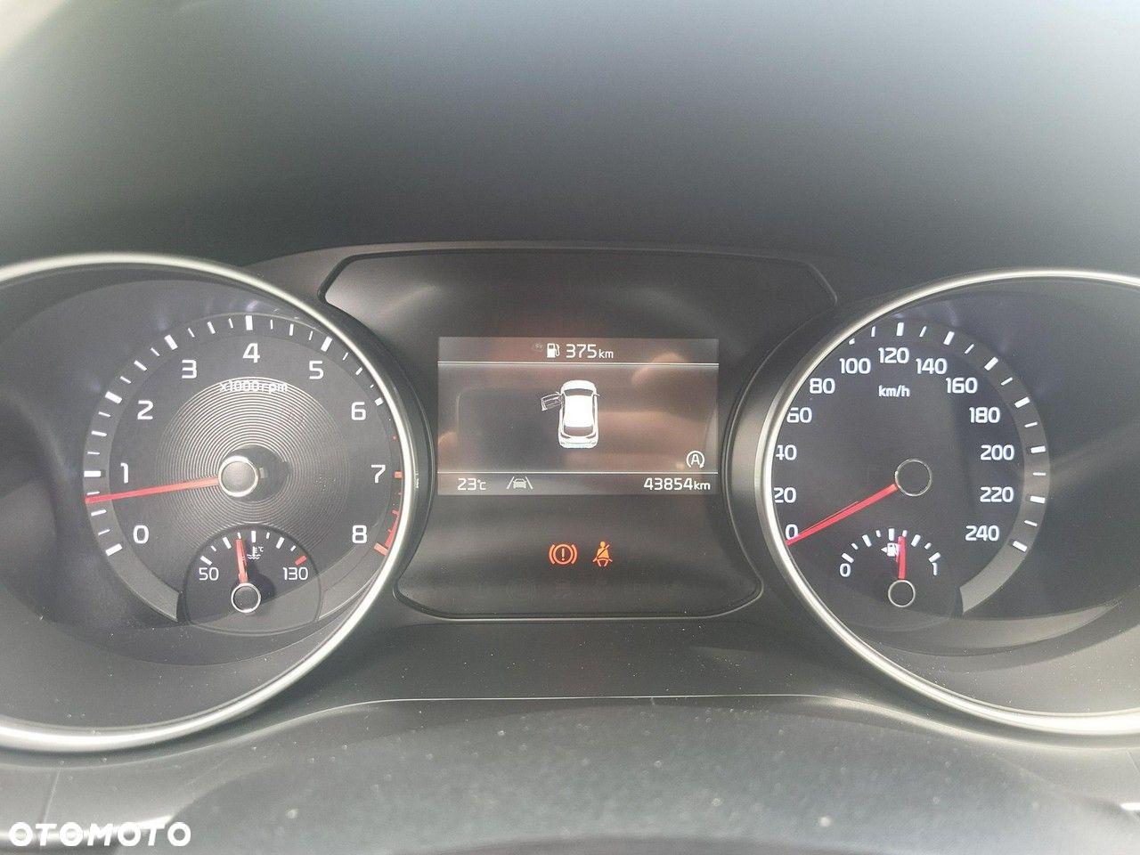 Kia Ceed - 14