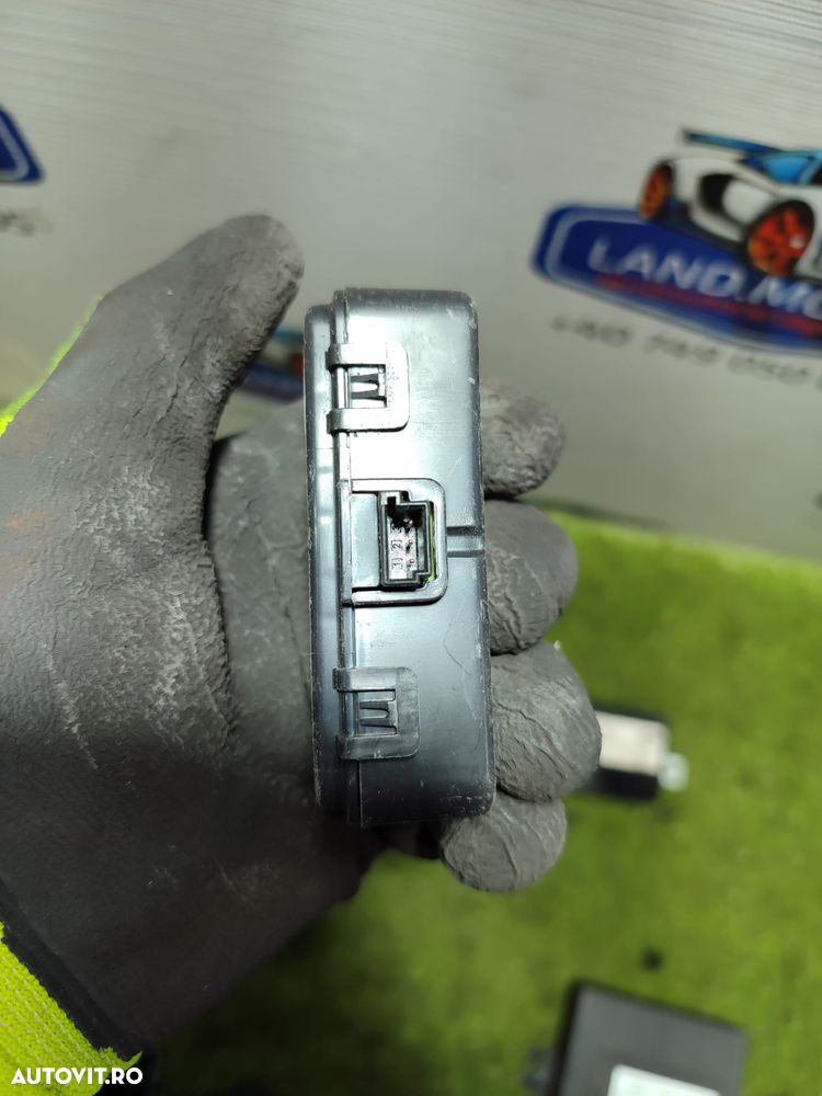 MODUL RECEPTOR KEYLESS JAGUAR F-PACE X761 2016-2020 + MODUL STERGATOR LAND ROVER DISCOVERY 3 2005-2009 + MODUL CONFORT JAGUAR XF X250 2009-2015 COD OEM 5E0760C07 FK72-15K602-BA / BJ32-17509-AD / 9W83-1560-AB - 2