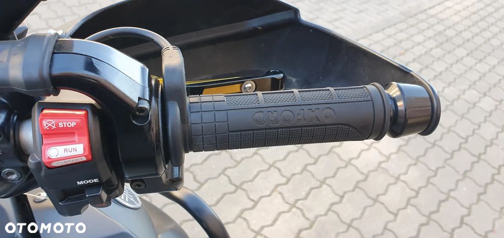 Yamaha Super Tenere - 14