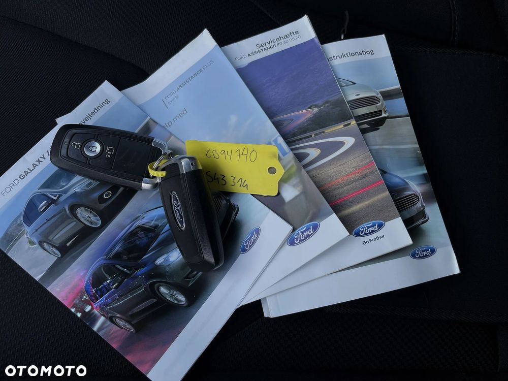 Ford S-Max 2.0 EcoBoost Titanium - 38