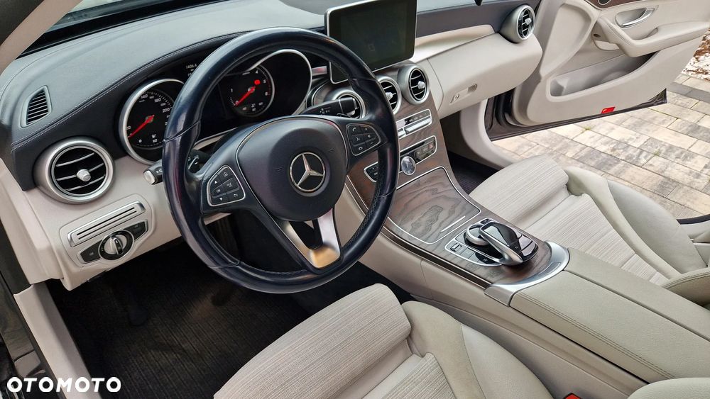 Mercedes-Benz Klasa C 220 (BlueTEC) d 7G-TRONIC - 30